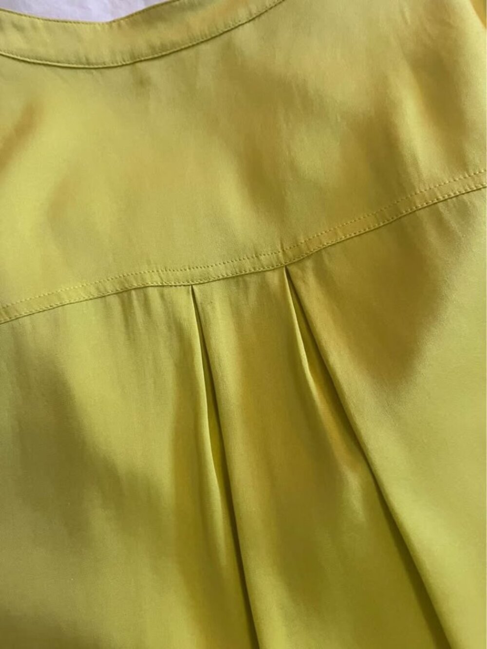 Vince yellow silk blouse size XS - Picture 2 of 5
